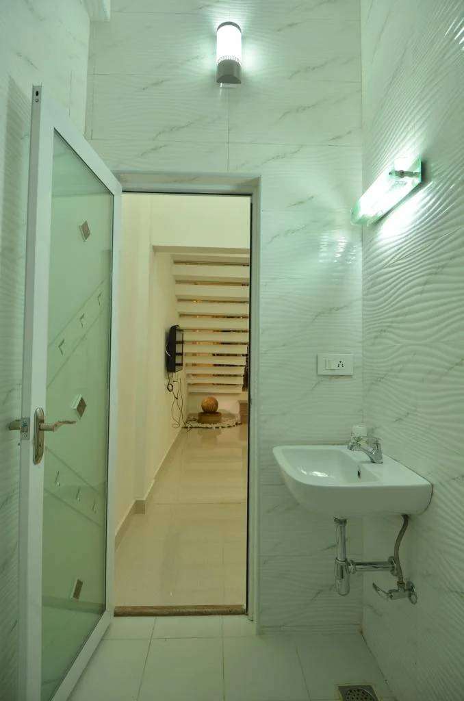 Endee Villa 1 photo 8