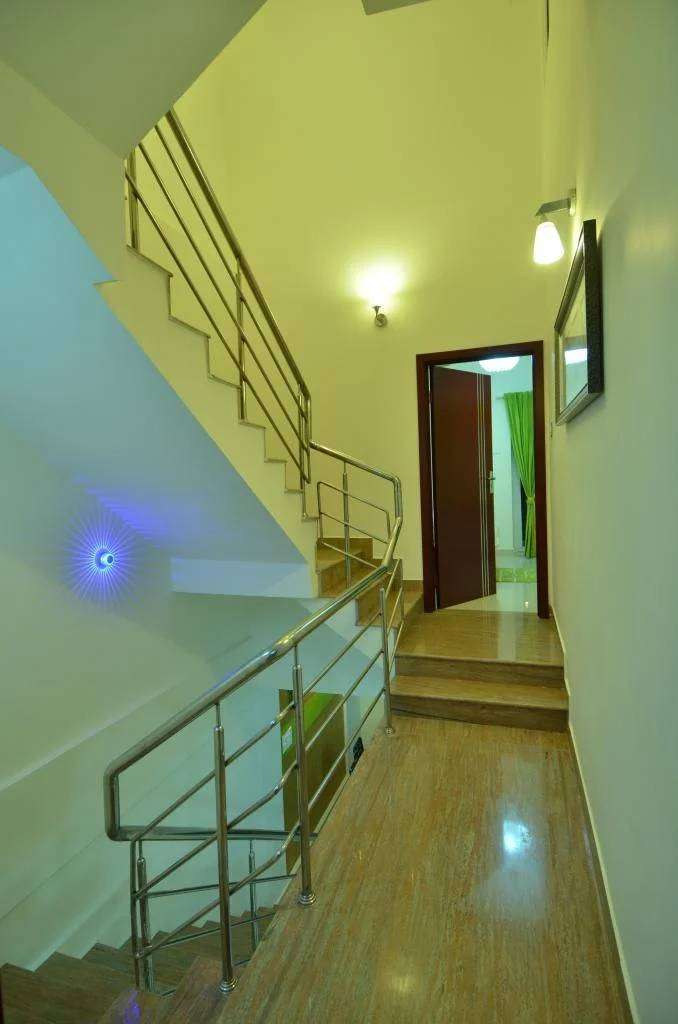 Endee Villa 1 photo 8